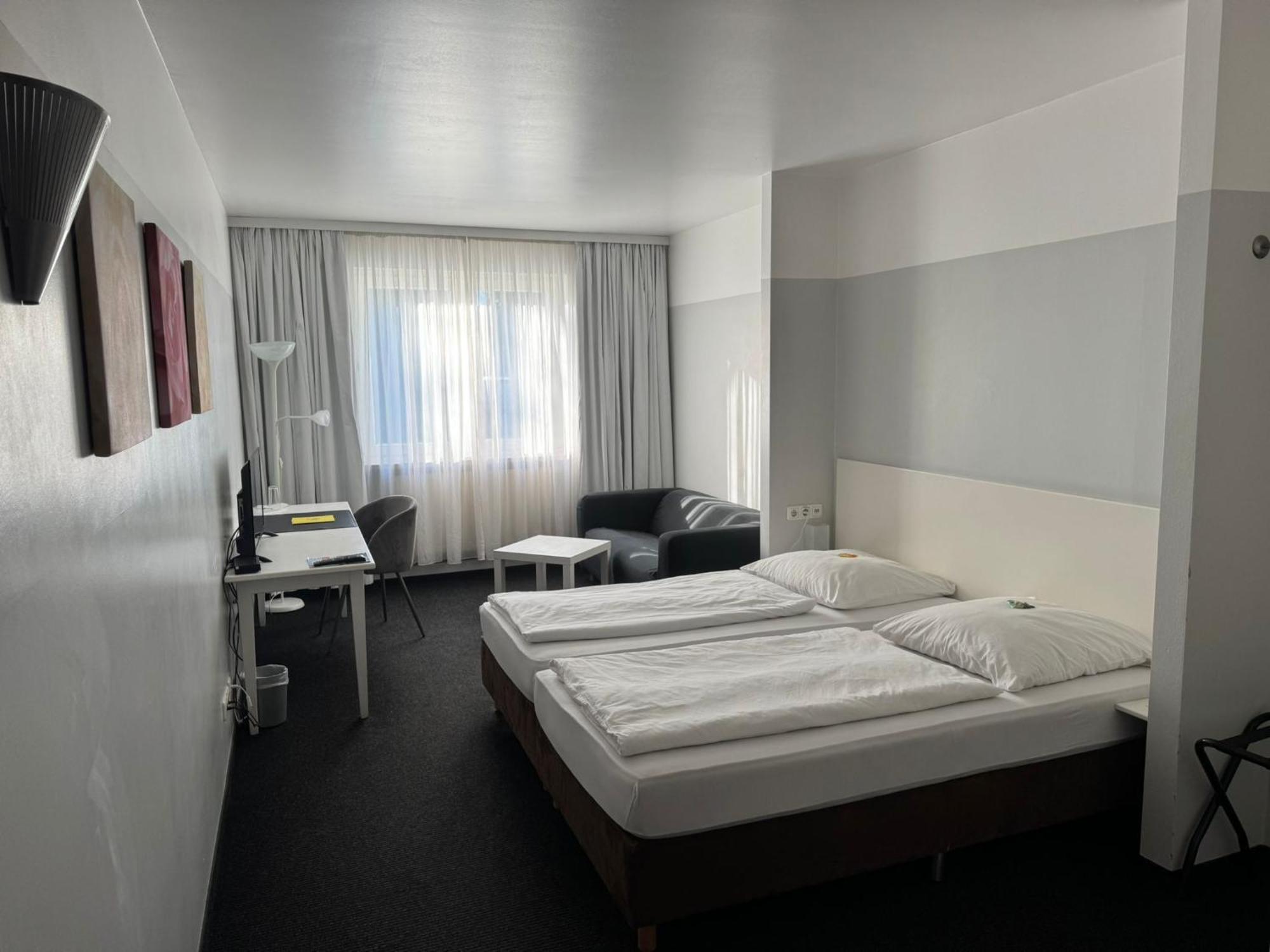 Hotel U Muelheim Free Parking Highspeed Wifi Mülheim an der Ruhr Extérieur photo