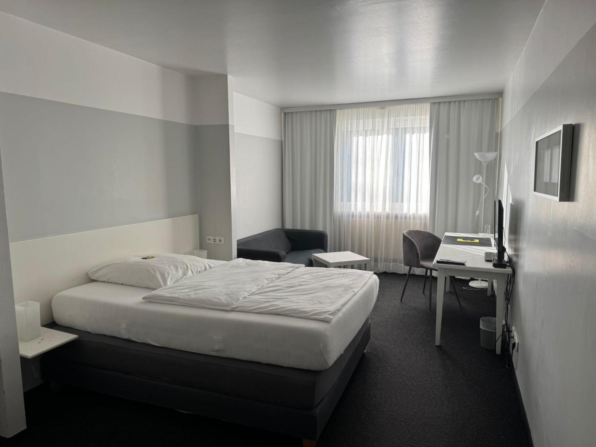 Hotel U Muelheim Free Parking Highspeed Wifi Mülheim an der Ruhr Extérieur photo